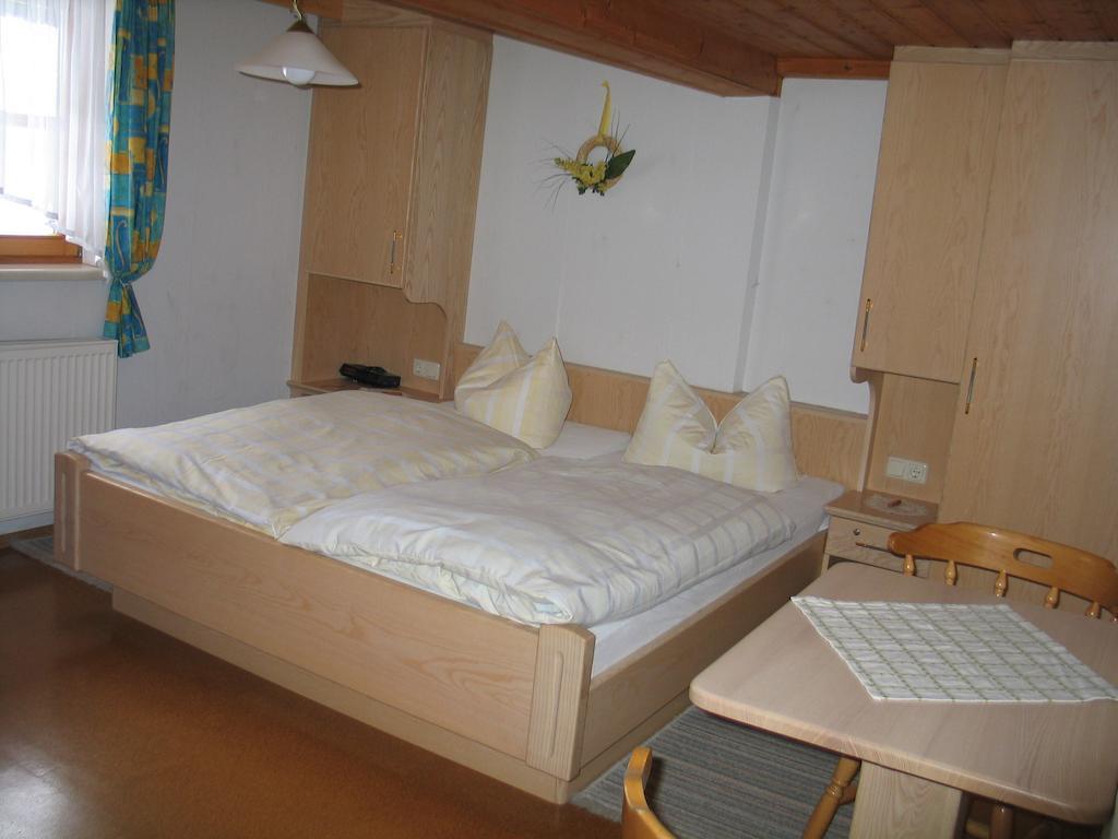 Pension Weiß Hohenwarth Zimmer foto